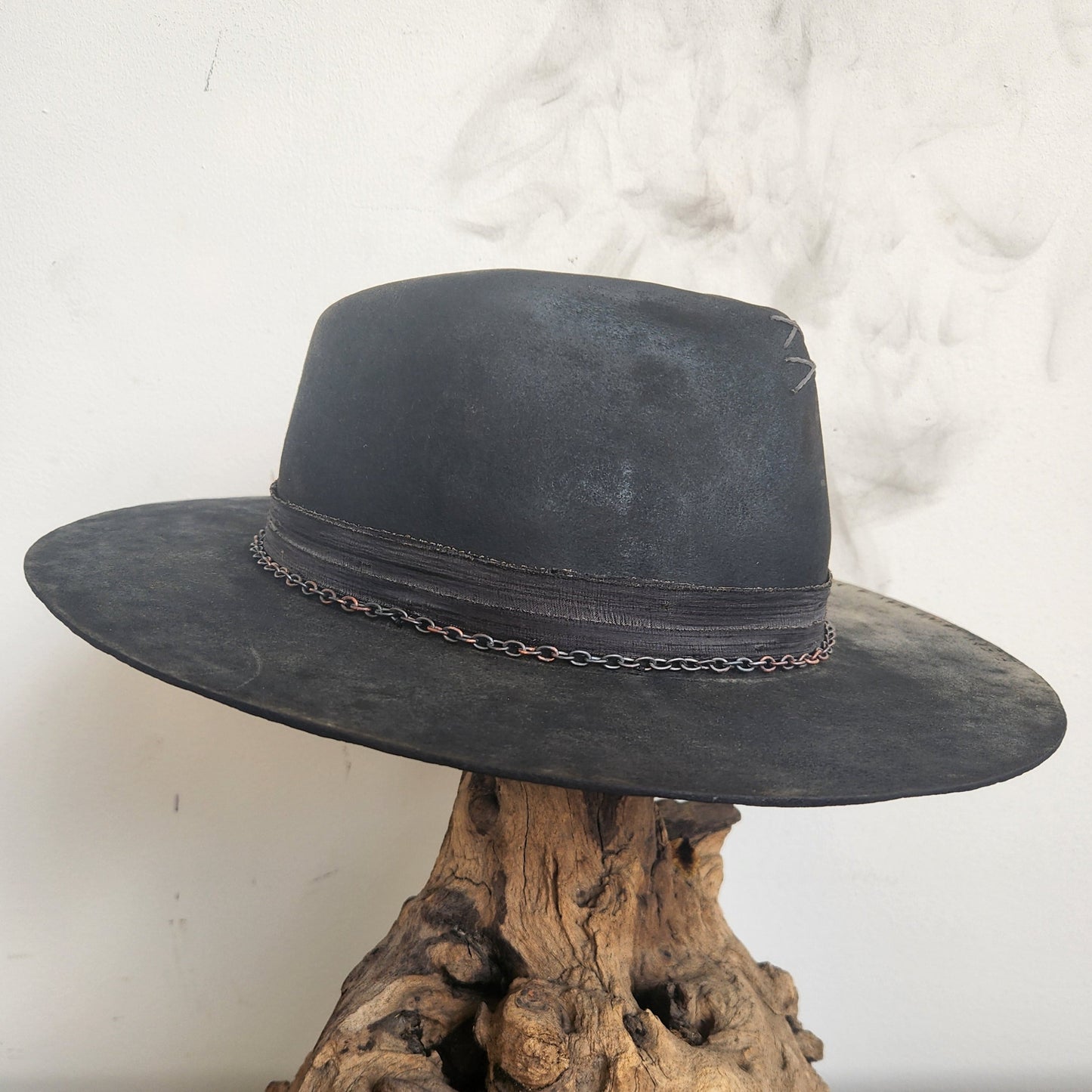 Distressed Two Tone Acid Wash Premium Wool Felt Fedora Hat