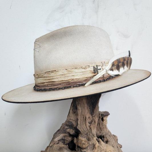 Lightly Distressed Ivory Wool Felt Fedora Hat